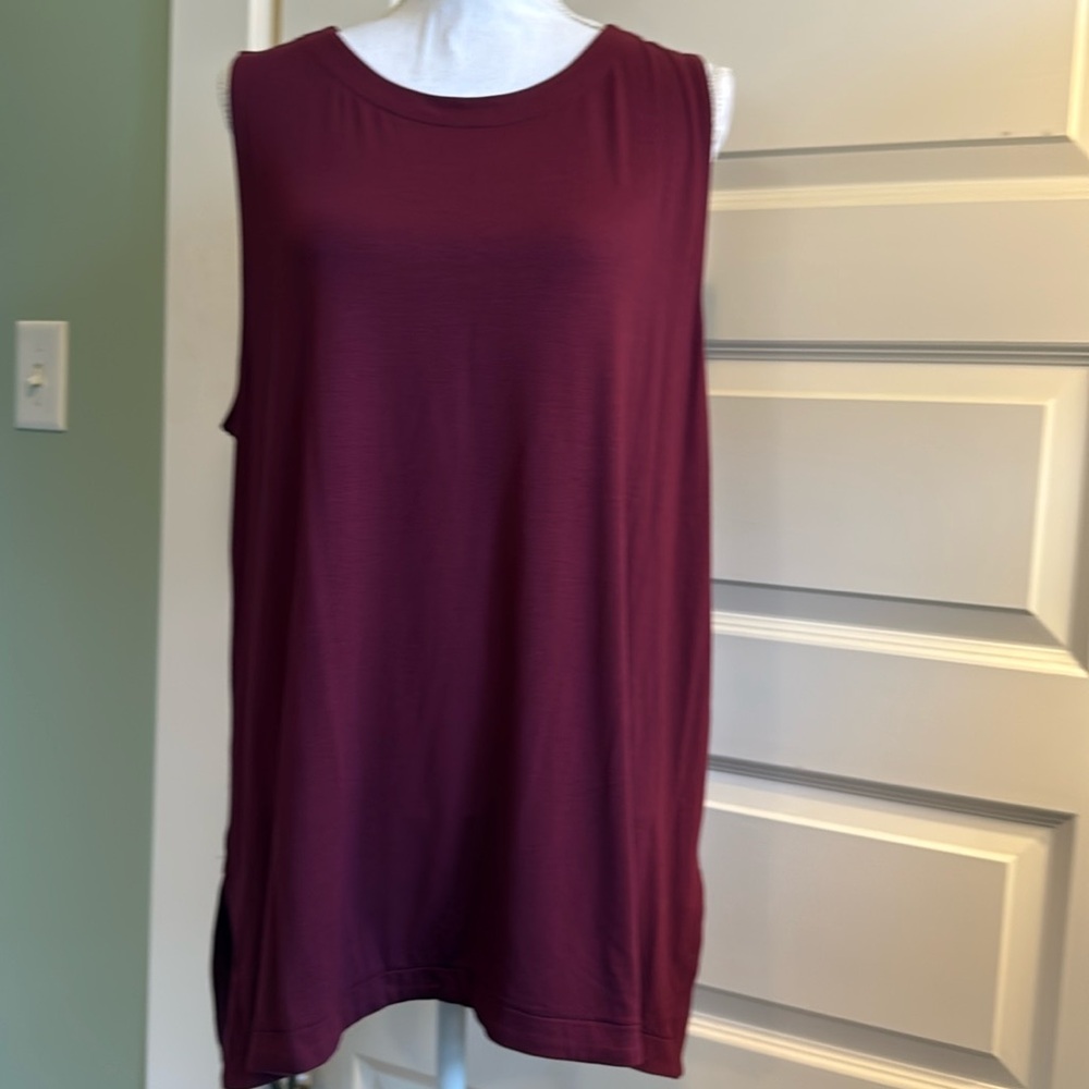 J. Jill Wearever Burgundy Bordeaux Tank Top